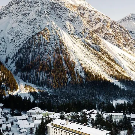 Altein Arosa, A Faern Collection Hotell