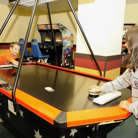 Altein Arosa, A Faern Collection