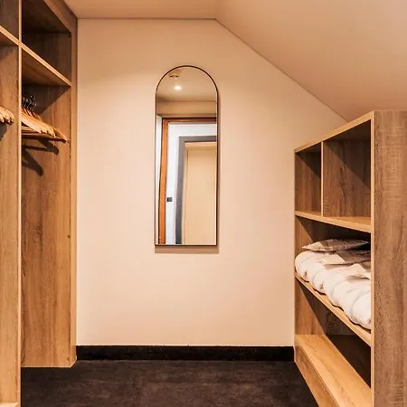 Altein Arosa, A Faern Collection