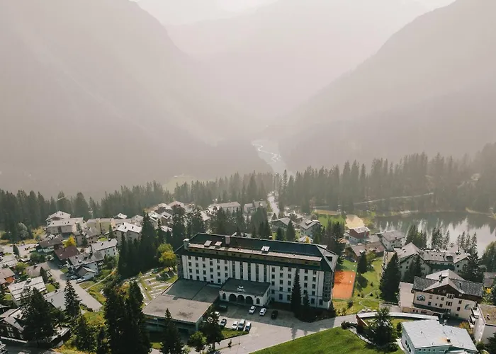 Altein Arosa, A Faern Collection Hotel Arosa