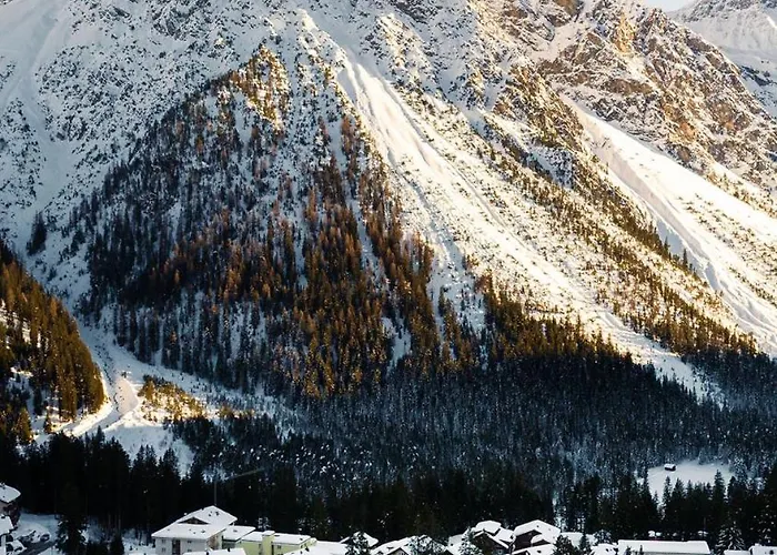 Altein Arosa, A Faern Collection Hotel